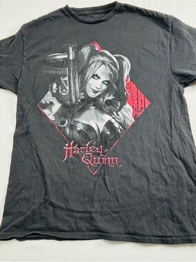 Harley Quinn Graphic Tee - Black with Red & Gray Artwork